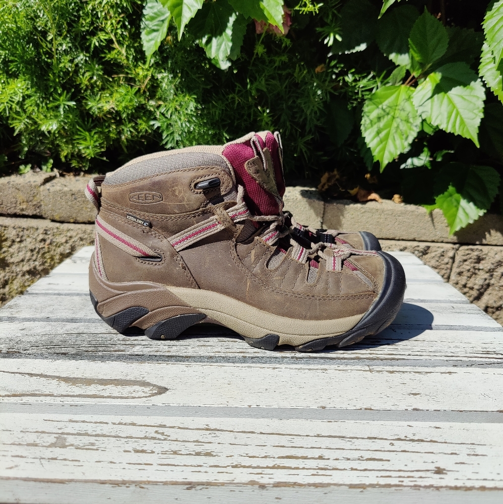 Keen Women's Targhee II Waterproof Mid Size 8
